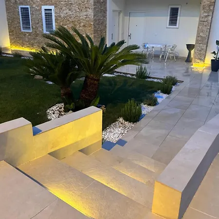Le Dimore Airport Luxury Villa Bari